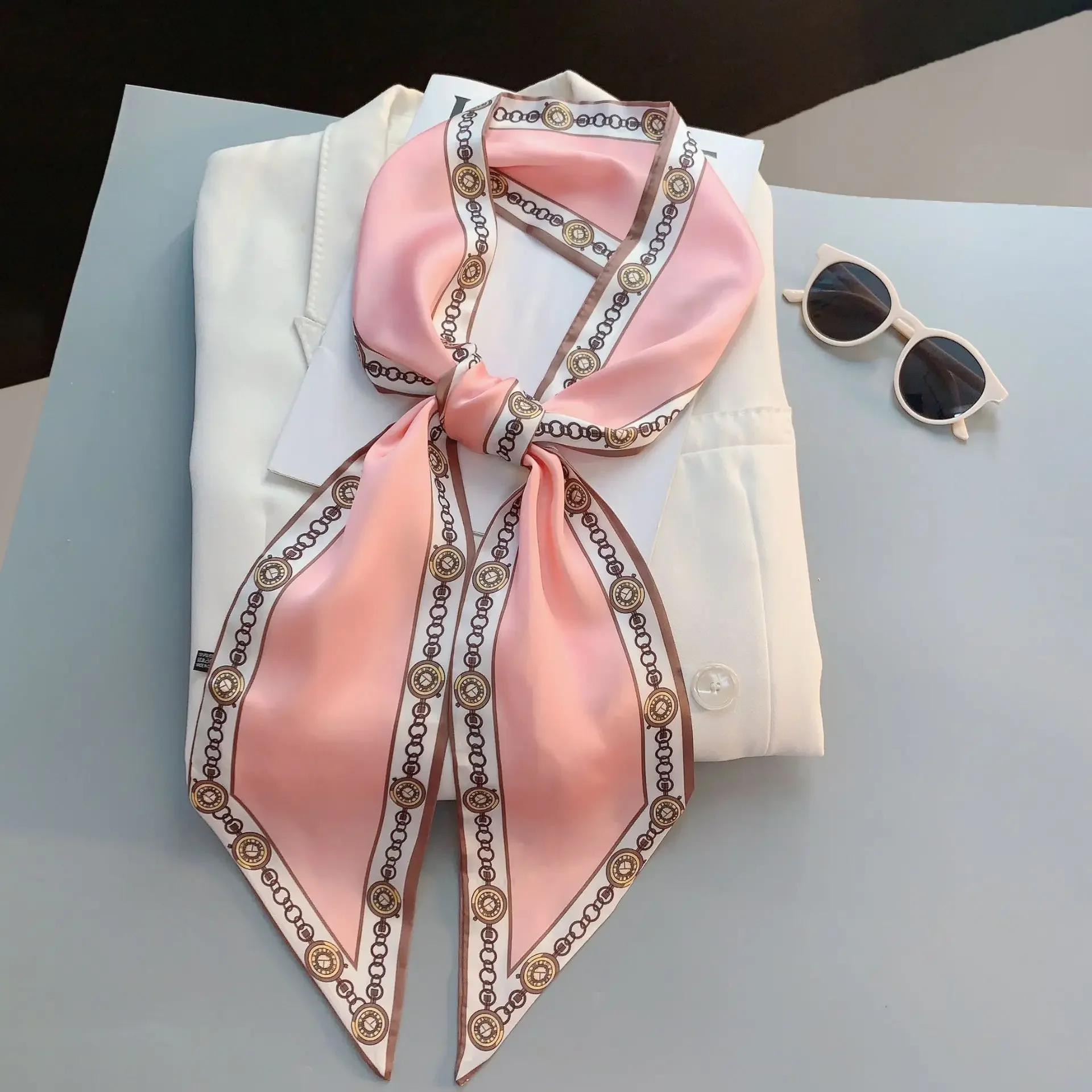 وشاح نسائي ضيق بتصميم مطبوع بن - مراجعة Women Bags Online وسعره