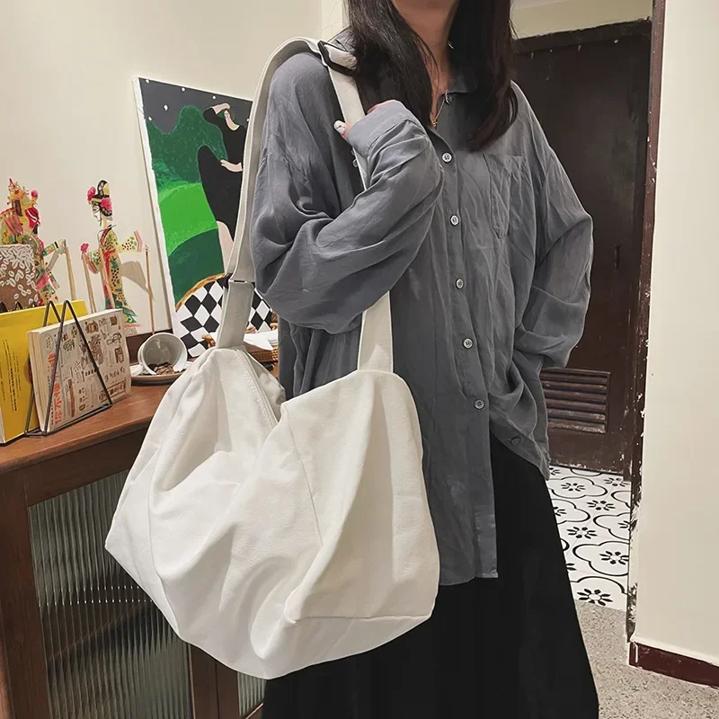 حقيبة كتف نسائية كبيرة الحجم م - مراجعة Hobo Bag Slouchy وسعره