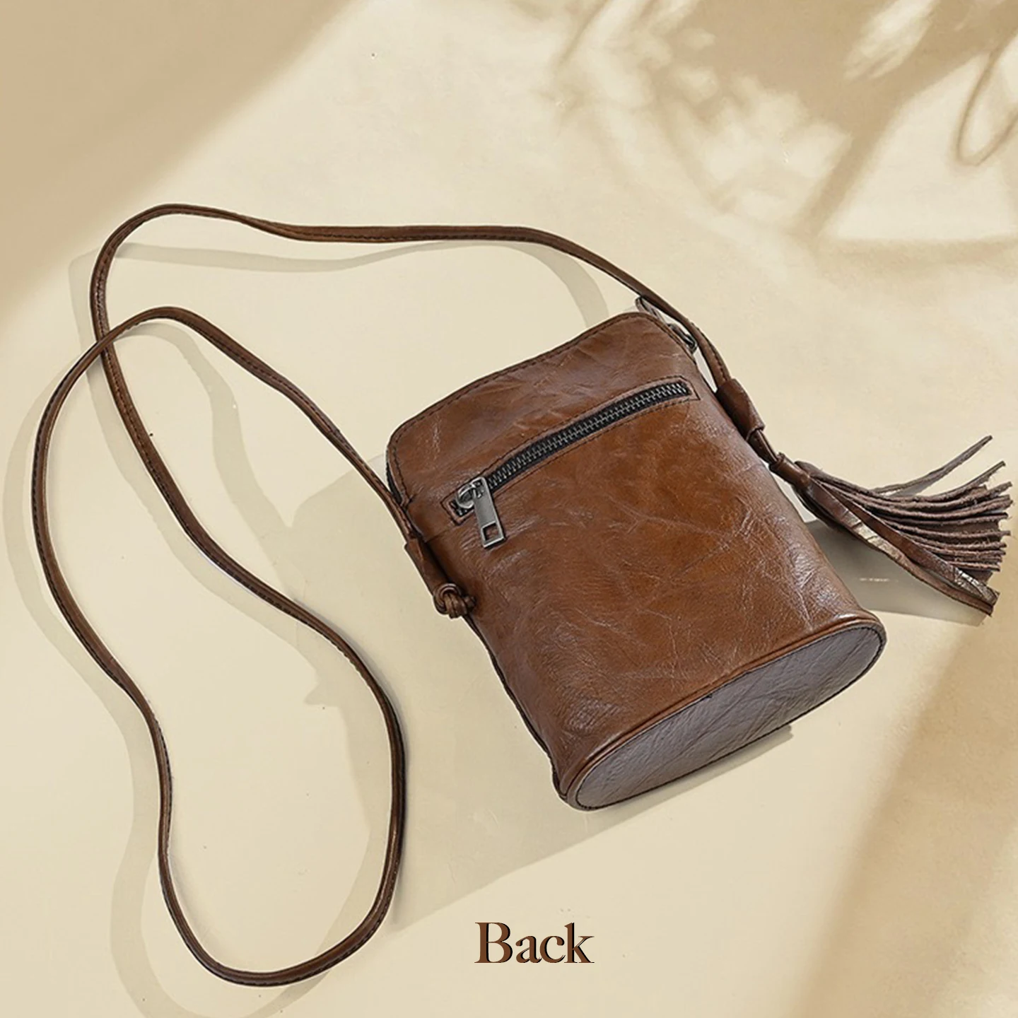 حقيبة كتف نسائية صغيرة من جلد  - مراجعة Women Bags Max وسعره