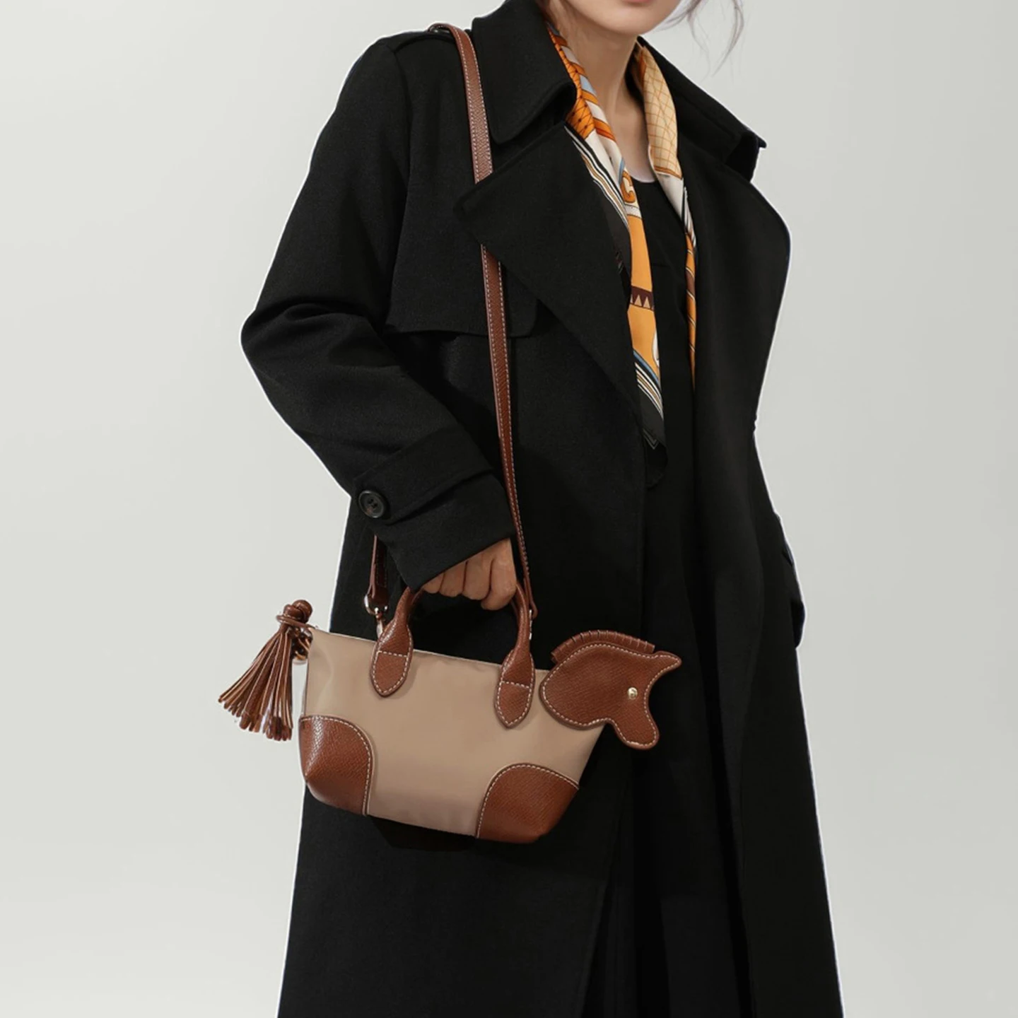 حقيبة يد نسائية صغيرة بتصميم ح - مراجعة Women Bags Max وسعره
