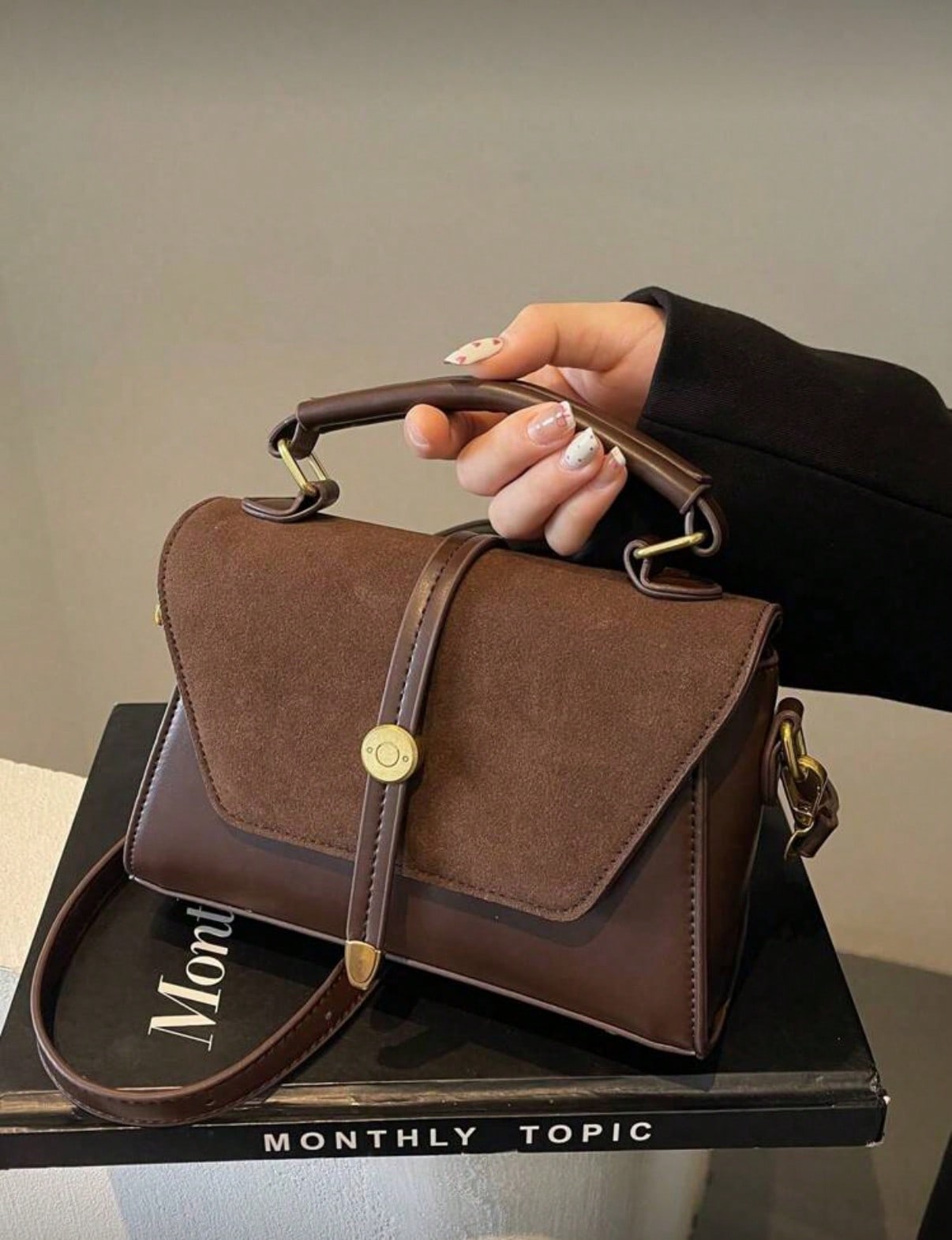 حقيبة كتف صغيرة مربعة من الجلد - مراجعة Women'S Best Bags For Work وسعره