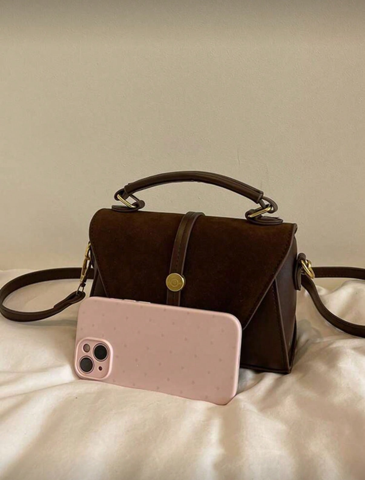 حقيبة كتف صغيرة مربعة من الجلد - مراجعة Women'S Best Bags For Work وسعره