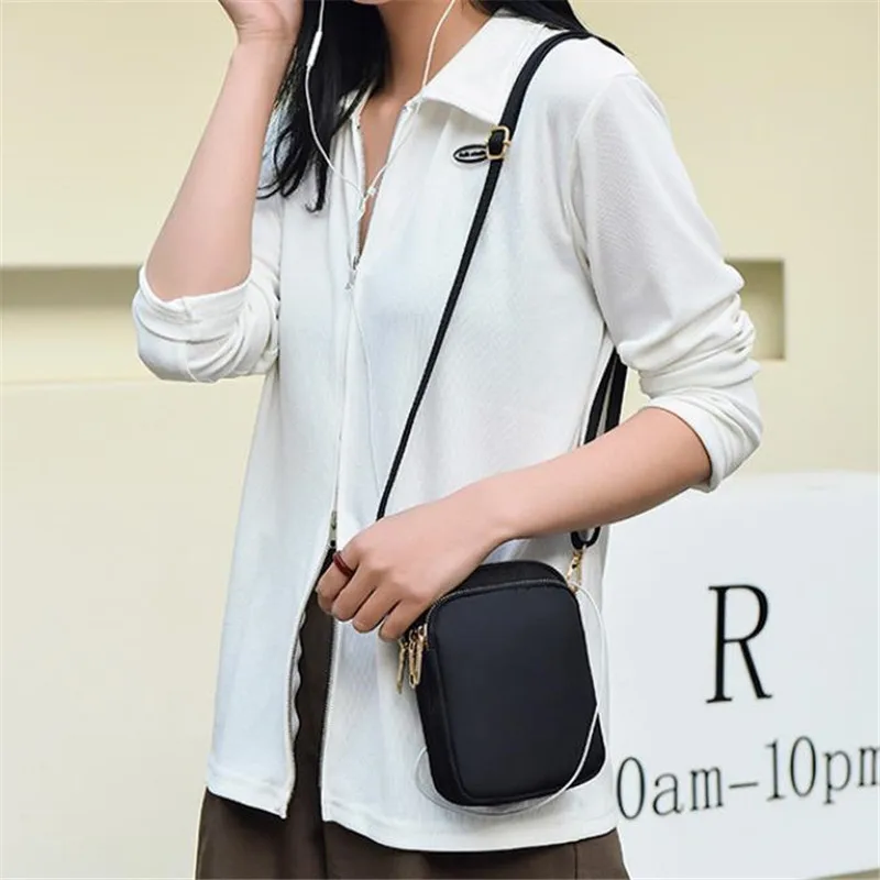 محفظة رياضية للنساء ، حقيبة ها - مراجعة Women Bags Max وسعره
