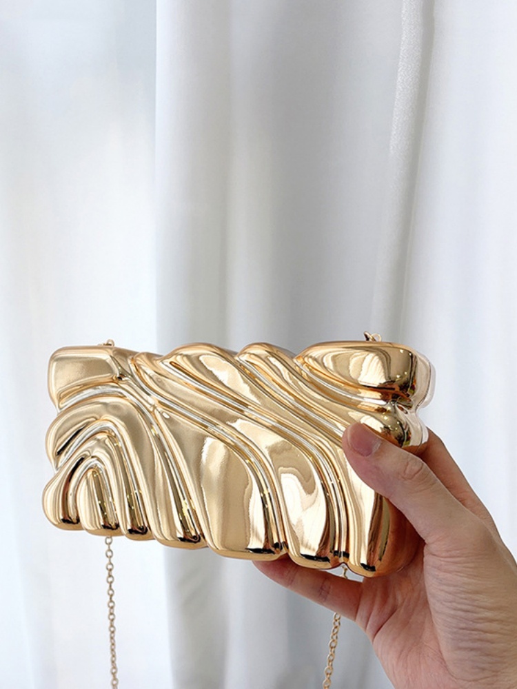 حقيبة سهرة فاخرة لامعة بتصميم  - مراجعة Women Handheld Bags وسعره